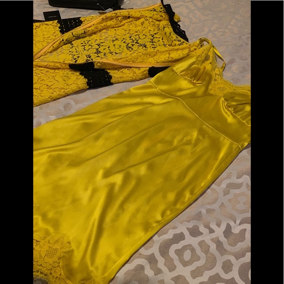 DOLCE & GABBANA DRESS 😍 - Picture 6 of 8